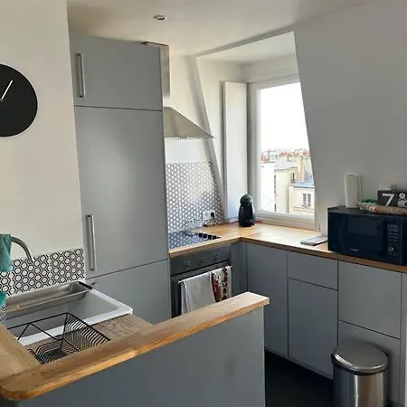 Sur Les Toits De Vue Tour Eiffel 4 Appartement